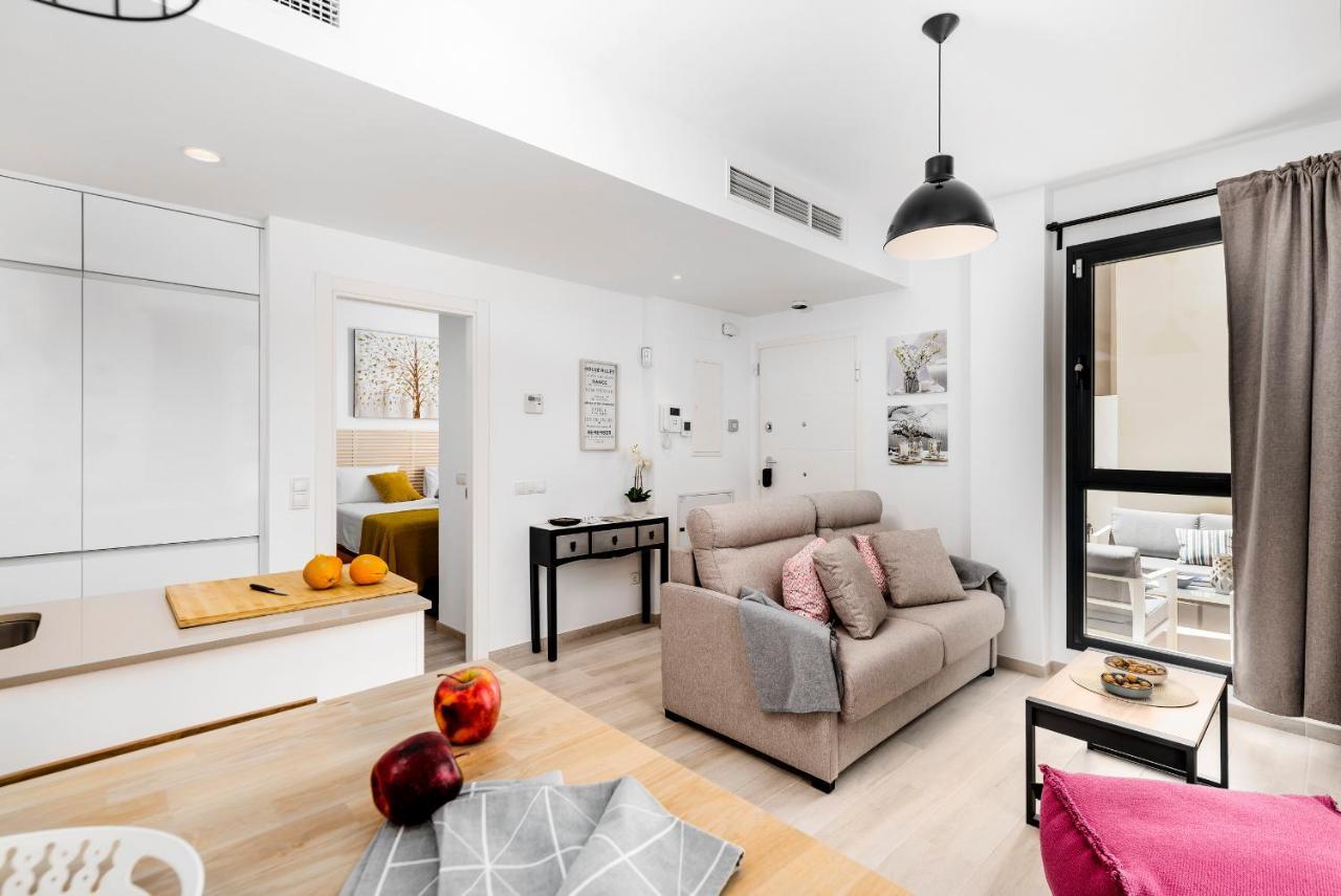 Apartamento Deluxe Con Piscina, Terraza & Parking Málaga Eksteriør bilde