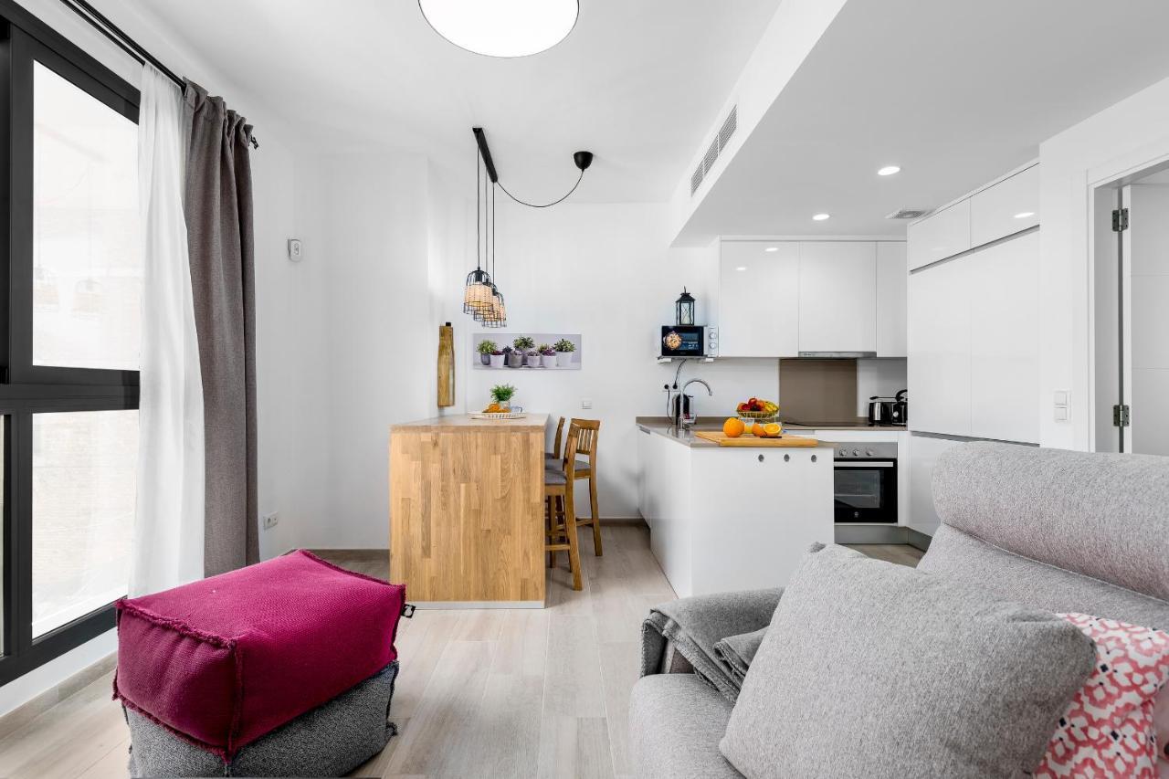 Apartamento Deluxe Con Piscina, Terraza & Parking Málaga Eksteriør bilde