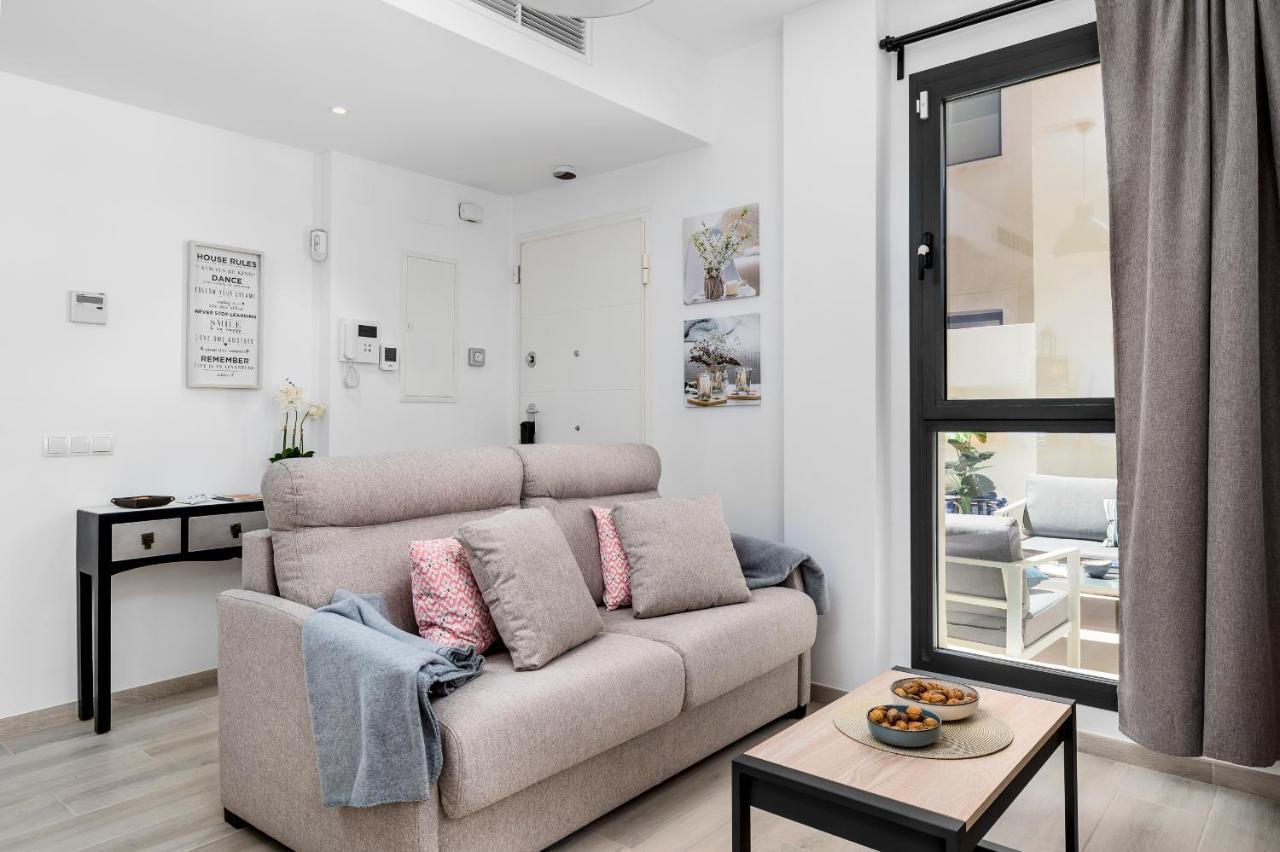 Apartamento Deluxe Con Piscina, Terraza & Parking Málaga Eksteriør bilde